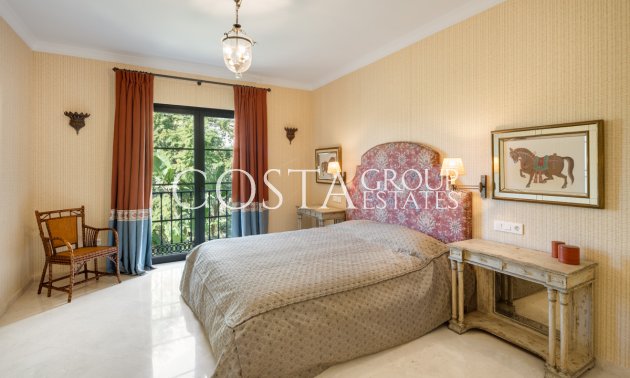 Nouvelle construction - Villa -
Benahavís