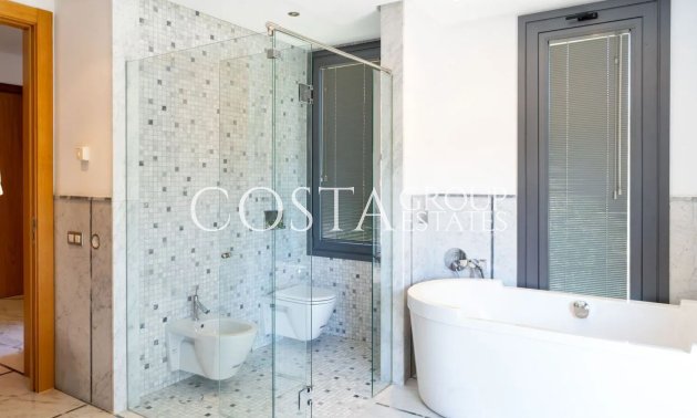 New Build - Villa -
San Roque