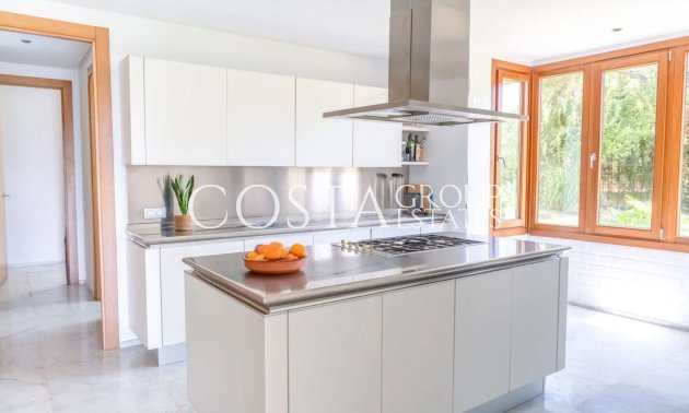 New Build - Villa -
San Roque