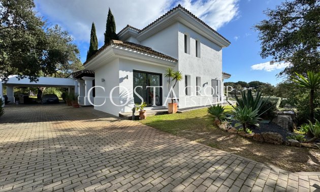 New Build - Villa -
San Roque