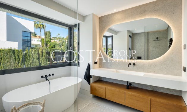 New Build - Villa -
Marbella