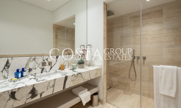 Neue Gebäude - Villa -
Benahavís