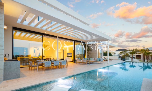 Neue Gebäude - Villa -
Benahavís