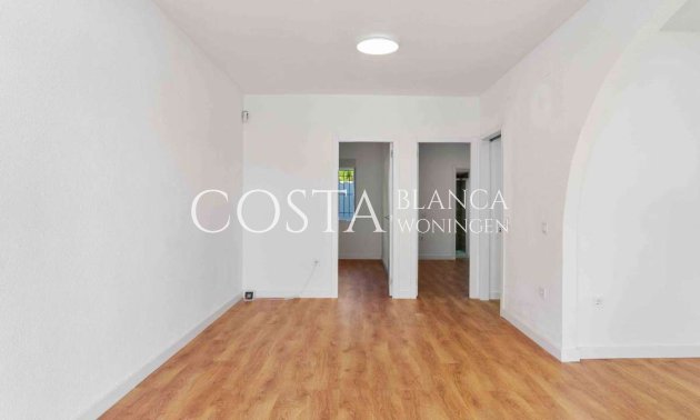 Revente - Maison -
Villamartín