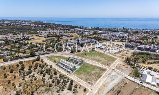 Nowy budynek - Willa -
Estepona