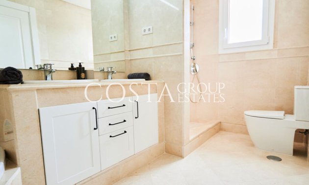 Nouvelle construction - Apartments -
Marbella