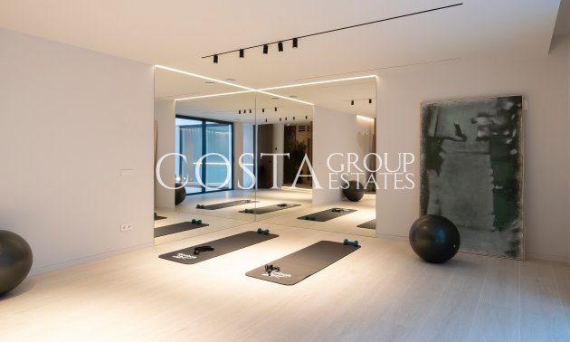 Nowy budynek - Willa -
Benahavís