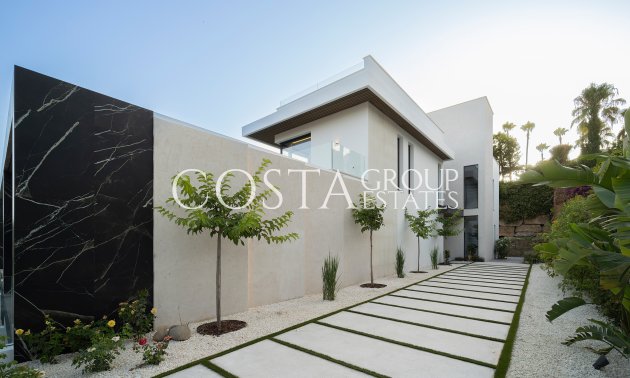 Nowy budynek - Willa -
Benahavís