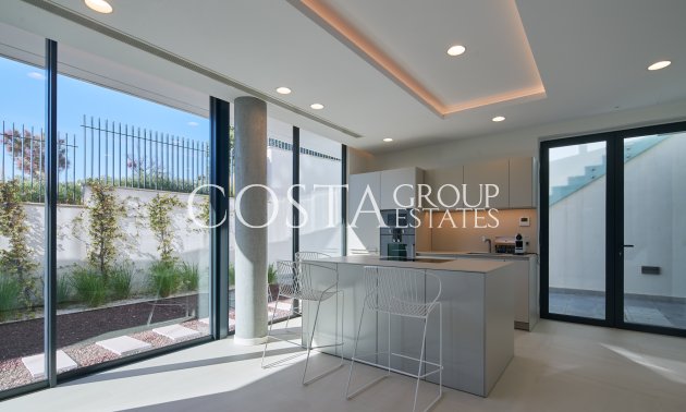 Neue Gebäude - Apartments -
Estepona