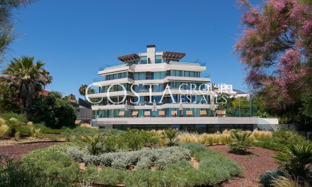 Neue Gebäude - Apartments -
Estepona