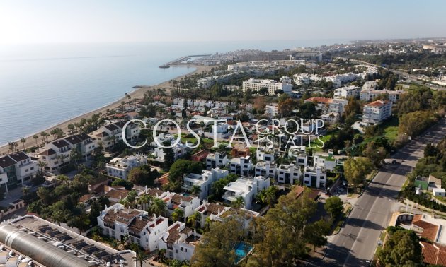 Neue Gebäude - Villa -
Marbella