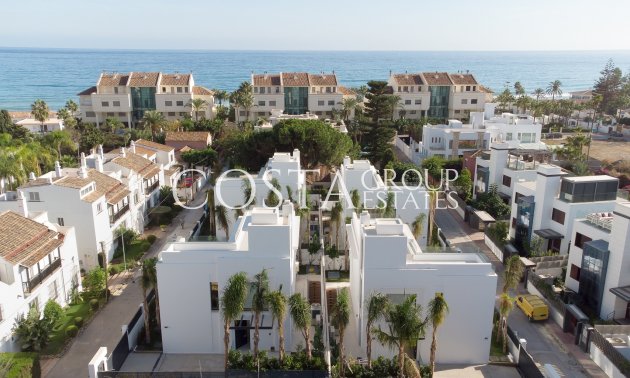 Neue Gebäude - Villa -
Marbella