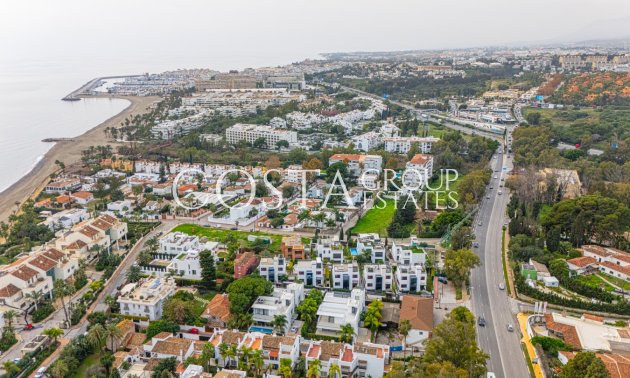 Neue Gebäude - Villa -
Marbella