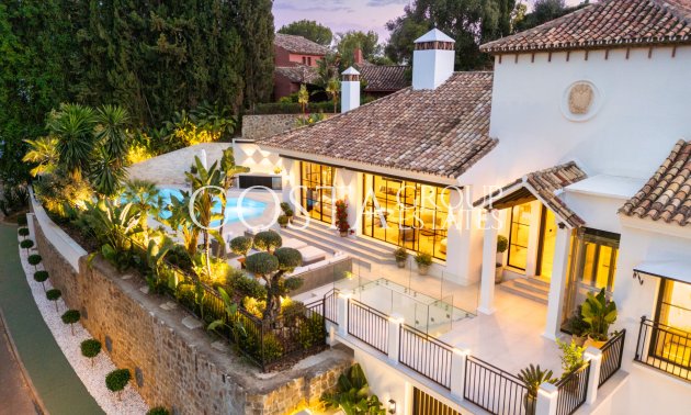 Nieuwbouw Woningen - Villa -
Benahavís