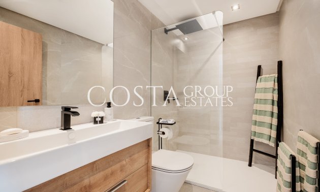 Nouvelle construction - Villa -
Cerros del Lago