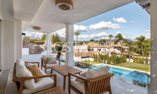 Neue Gebäude - Villa -
Marbella