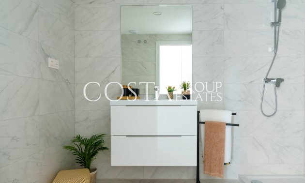 Nowy budynek - Apartments -
Las Lagunas de Mijas