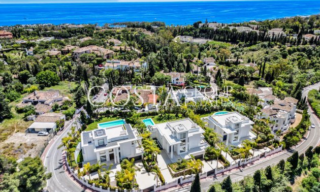 Nowy budynek - Willa -
Marbella