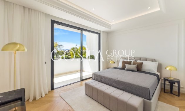 Nowy budynek - Willa -
Marbella