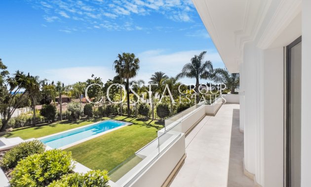 Nowy budynek - Willa -
Marbella