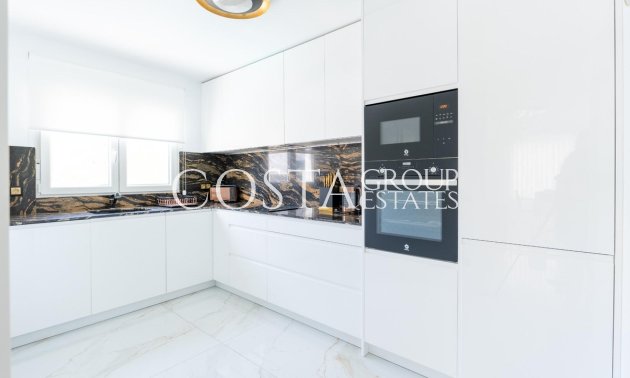 Resale - House -
Orihuela - Punta Prima