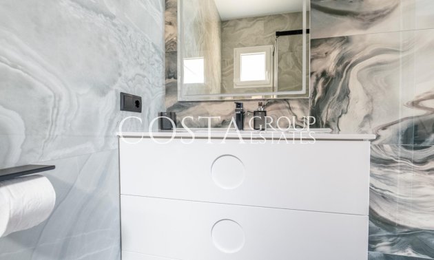 Resale - House -
Orihuela - Punta Prima