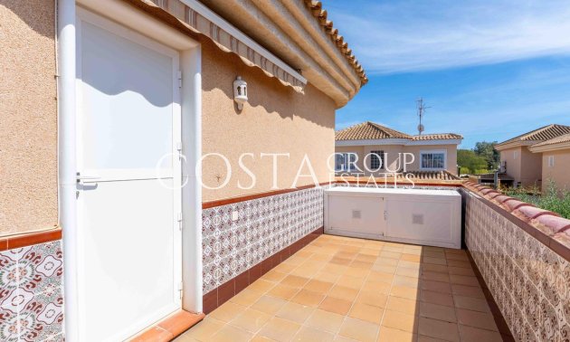 Resale - Villa -
Orihuela - Punta Prima