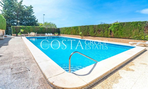 Resale - Villa -
Orihuela - Punta Prima