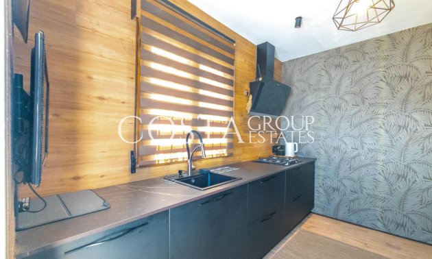 Resale - Villa -
Torrevieja - El Chaparral