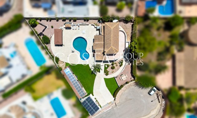 Resale - Villa -
Torrevieja - El Chaparral