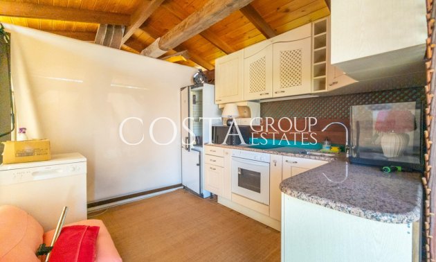 Resale - Villa -
Torrevieja - El Chaparral