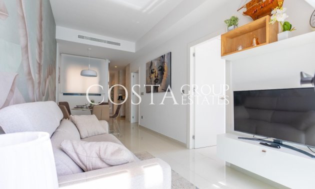 Resale - Apartments -
Torrevieja - Torrevieja Centro