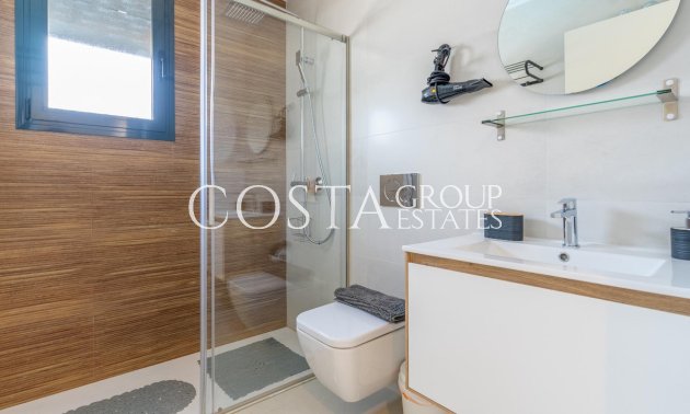 Resale - Apartments -
Torrevieja - Torrevieja Centro