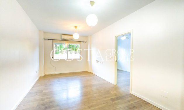 Resale - Apartments -
Torrevieja - Torrevieja Centro