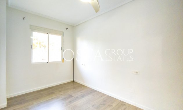 Resale - Apartments -
Torrevieja - Torrevieja Centro