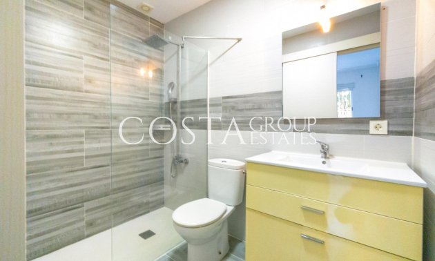 Resale - Apartments -
Torrevieja - Torrevieja Centro