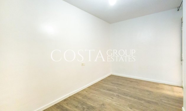 Resale - Apartments -
Torrevieja - Torrevieja Centro