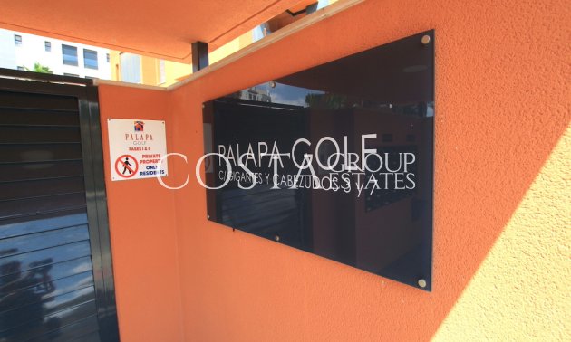 Resale - Apartments -
Orihuela - Villamartin