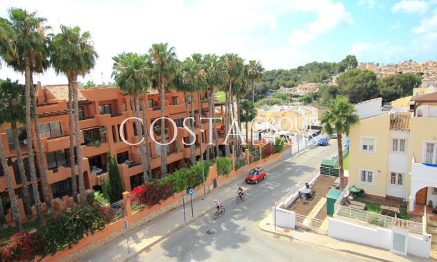 Resale - Apartments -
Orihuela - Villamartin