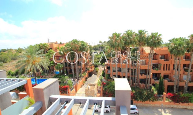 Resale - Apartments -
Orihuela - Villamartin