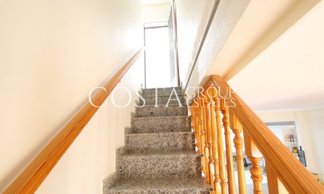 Resale - House -
Orihuela - Villamartin