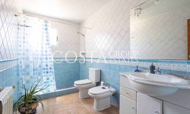 Resale - Villa -
Torrevieja - La Siesta