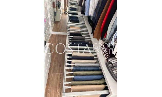 Resale - Apartments -
Alicante City - Alicante City Centro