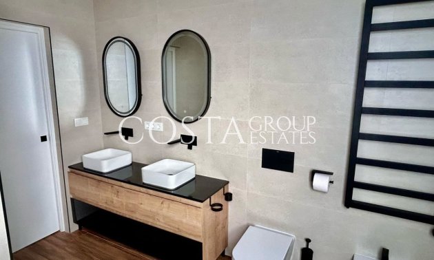 Resale - Apartments -
Alicante City - Alicante City Centro