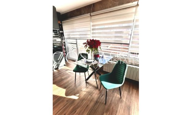 Resale - Apartments -
Alicante City - Alicante City Centro