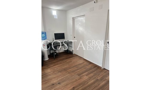 Resale - Apartments -
Alicante City - Alicante City Centro