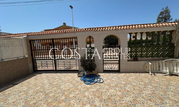Resale - House -
Cartagena - Los Nietos