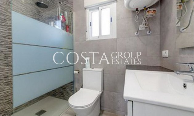 Resale - Villa -
Torrevieja - Torrevieja Centro