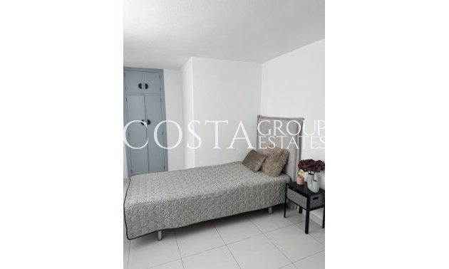 Resale - Apartments -
Torrevieja - Torrevieja Centro