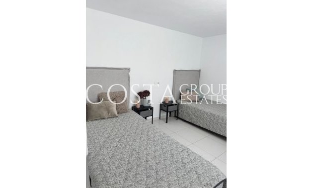 Resale - Apartments -
Torrevieja - Torrevieja Centro